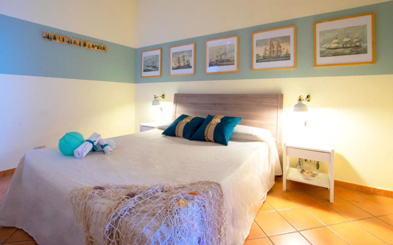 Palermo Mare Holidays