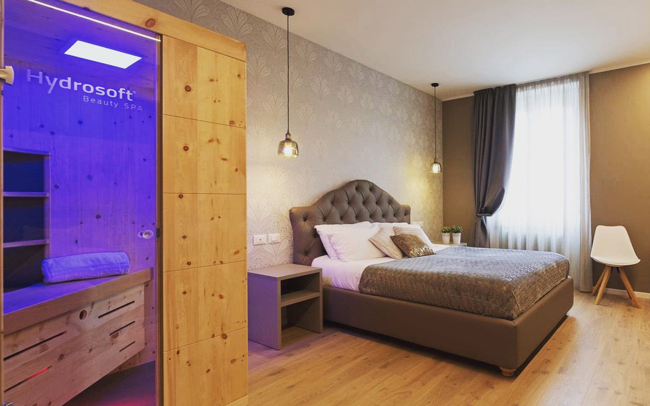 Lainez Room & Suites