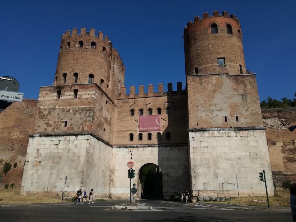 Porta San Sebastiano