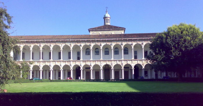 Il cortile principale della Ca' Granda a Milano.