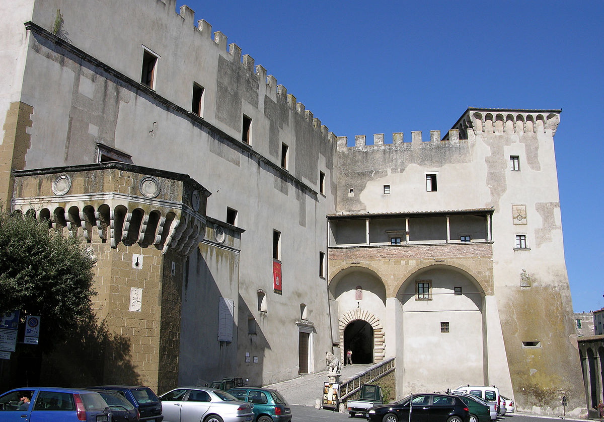 1200px Pitigliano Palazzo Orsini.jpg