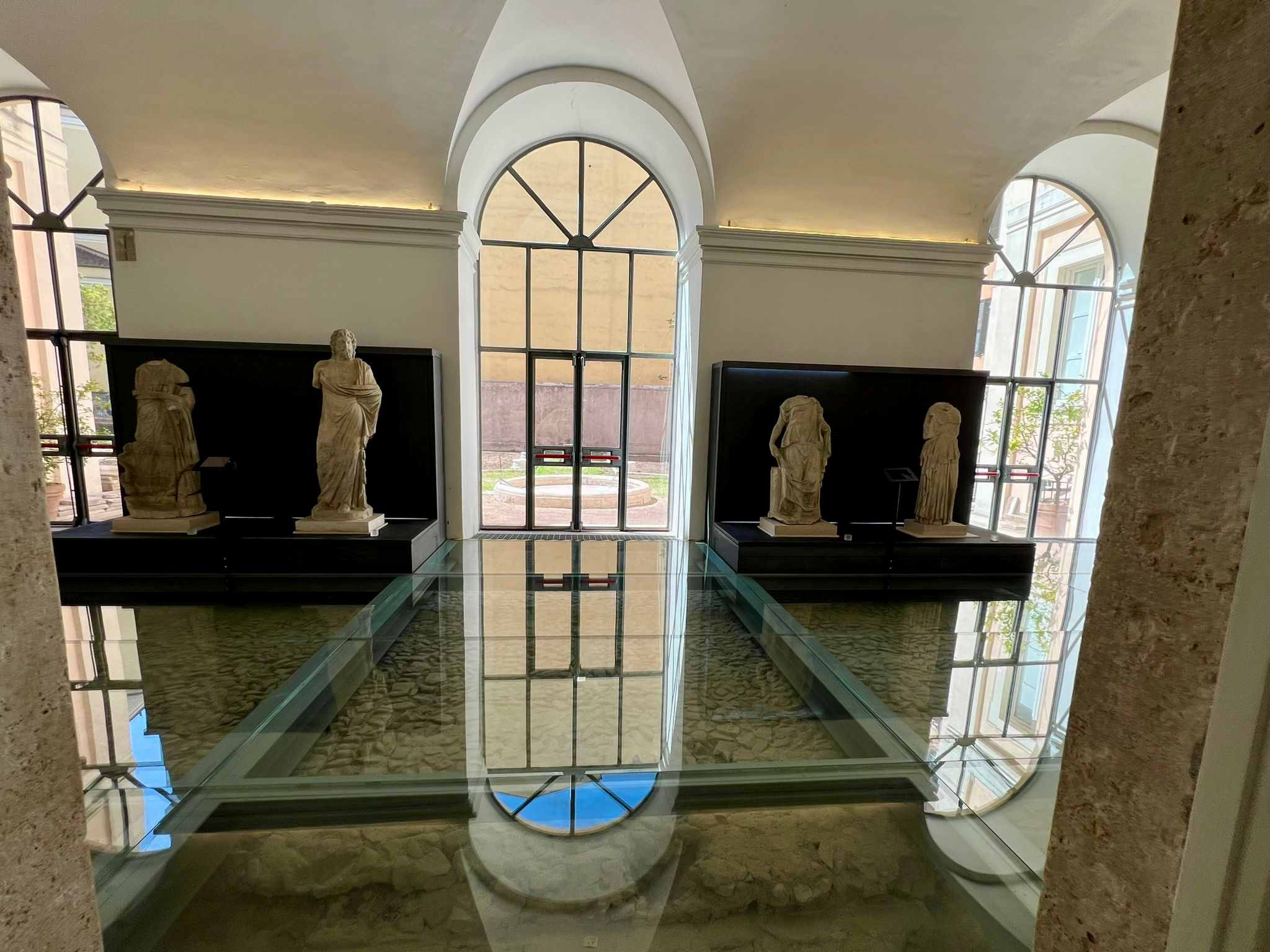 Villa Altieri - interno