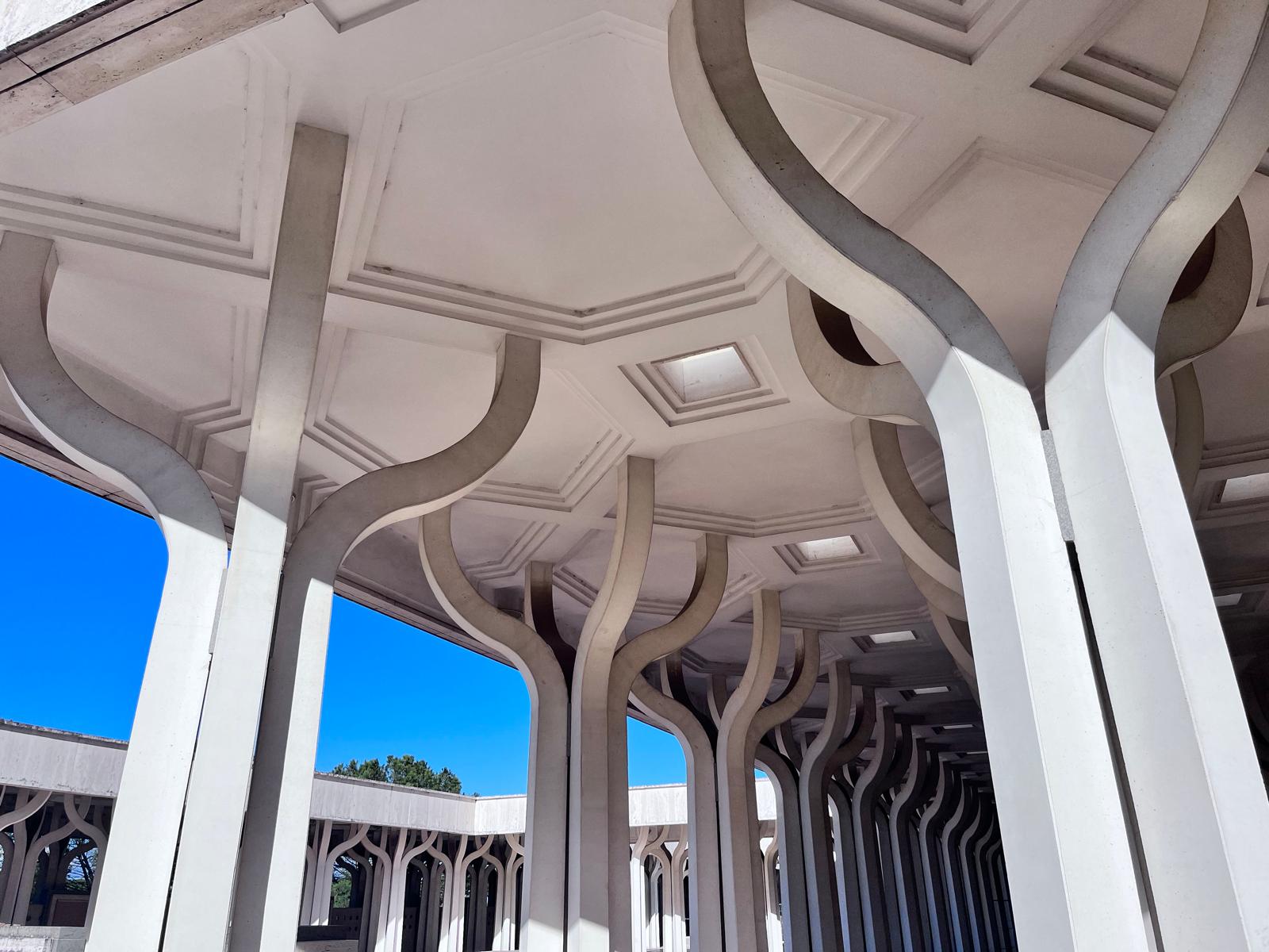 Particolare del portico della Moschea