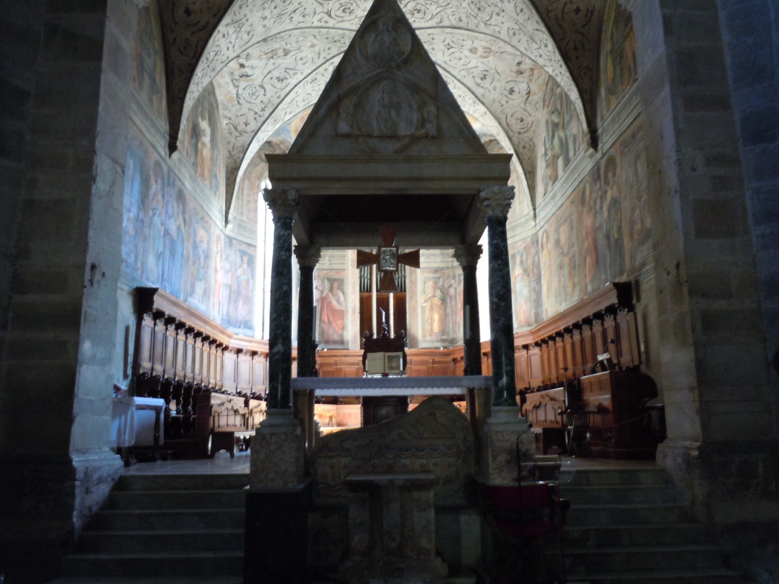 Altare dell'Abbazia di Farfa