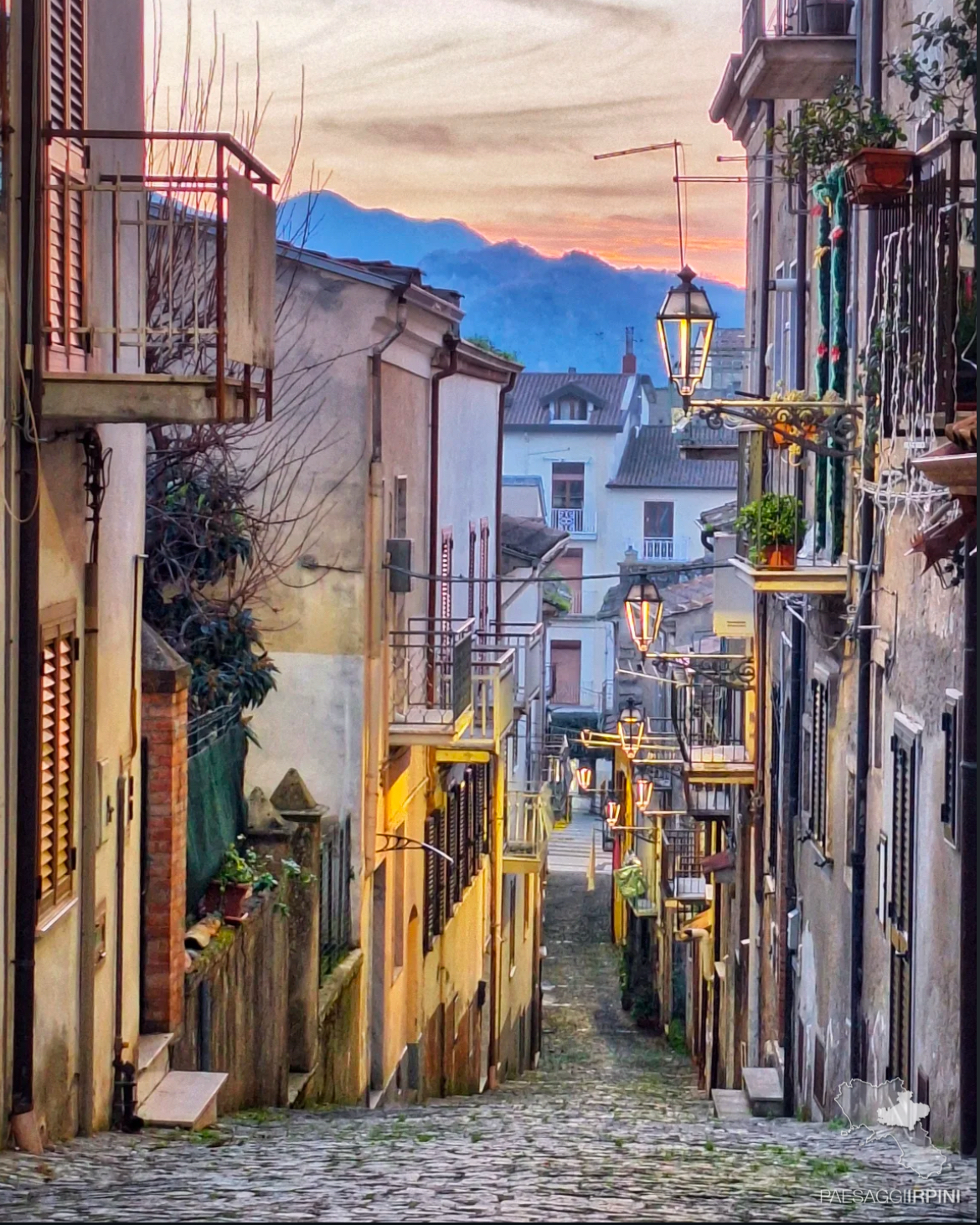 Altavilla Irpina vie del centro storico