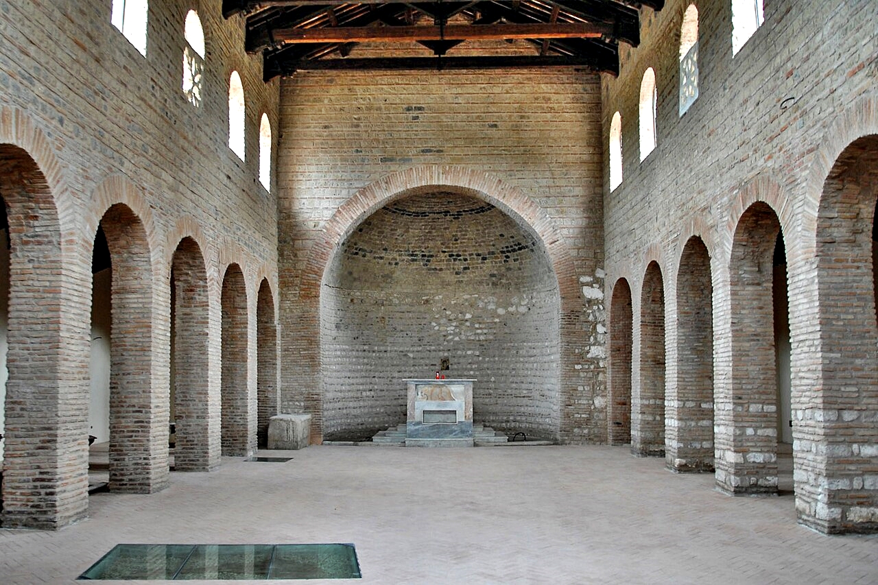 Alvignano Basilica Paleocristiana di Santa Maria di Cubulteria