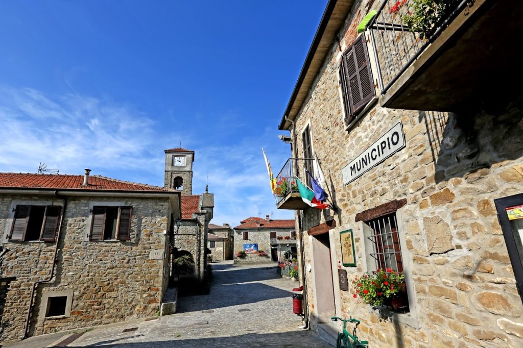 Bergolo, il centro - Foto: Photo Murialdo