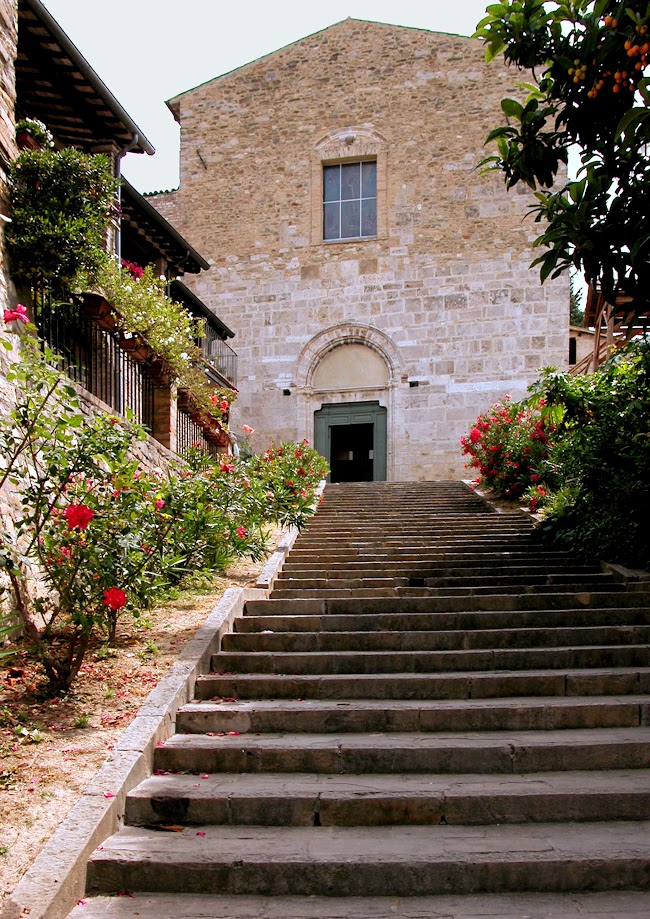 Bevagna, Chiesa di San Francesco