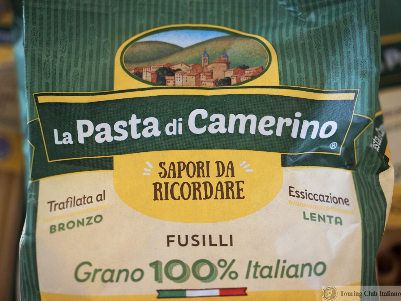 Camerino Pacco Di Pasta Azienda Pasta Di Camerino Lib Cesura Luca Santese Sal2020tour012g00077.jpg