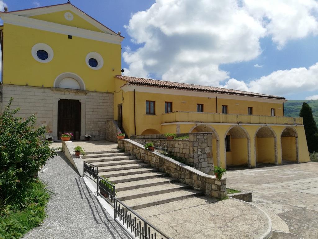 Convento E Chiesa Incoronata Archivio Tci.jpg