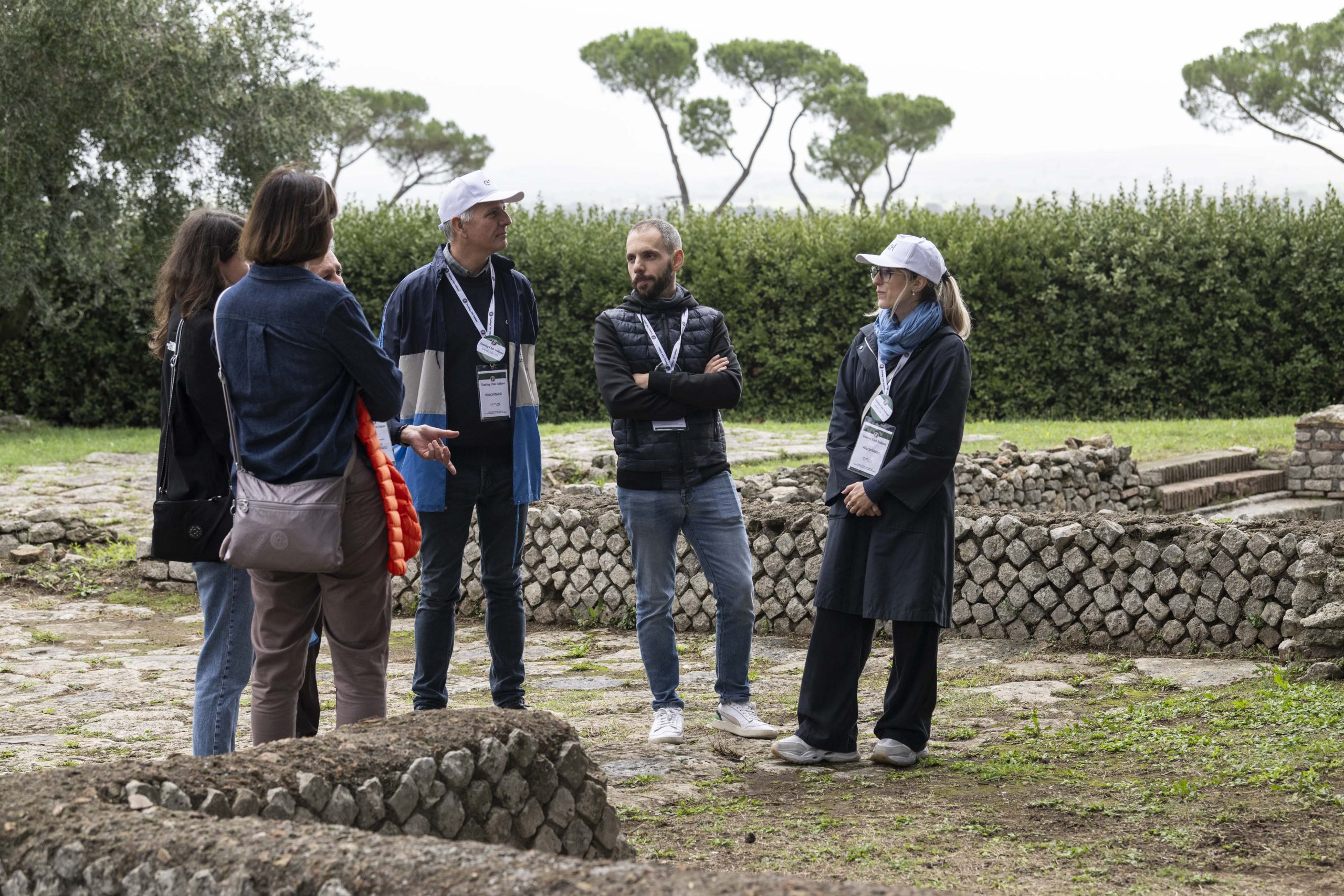 Dipendenti Enel alla Villa dei Volusii Saturnini, Fiano Romano, luogo Aperti per Voi Touring - foto Enel