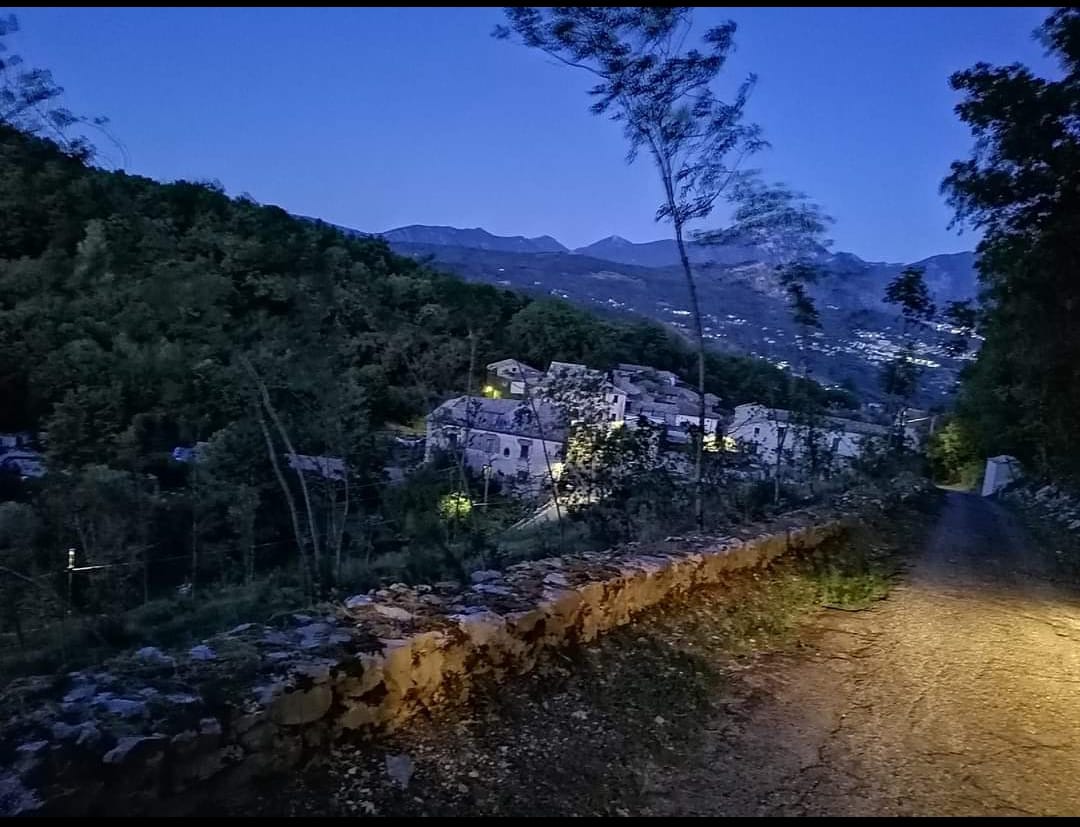 Forino panorama notturno