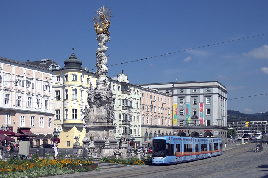 Linz Hauptplatz (da Wikipedia)