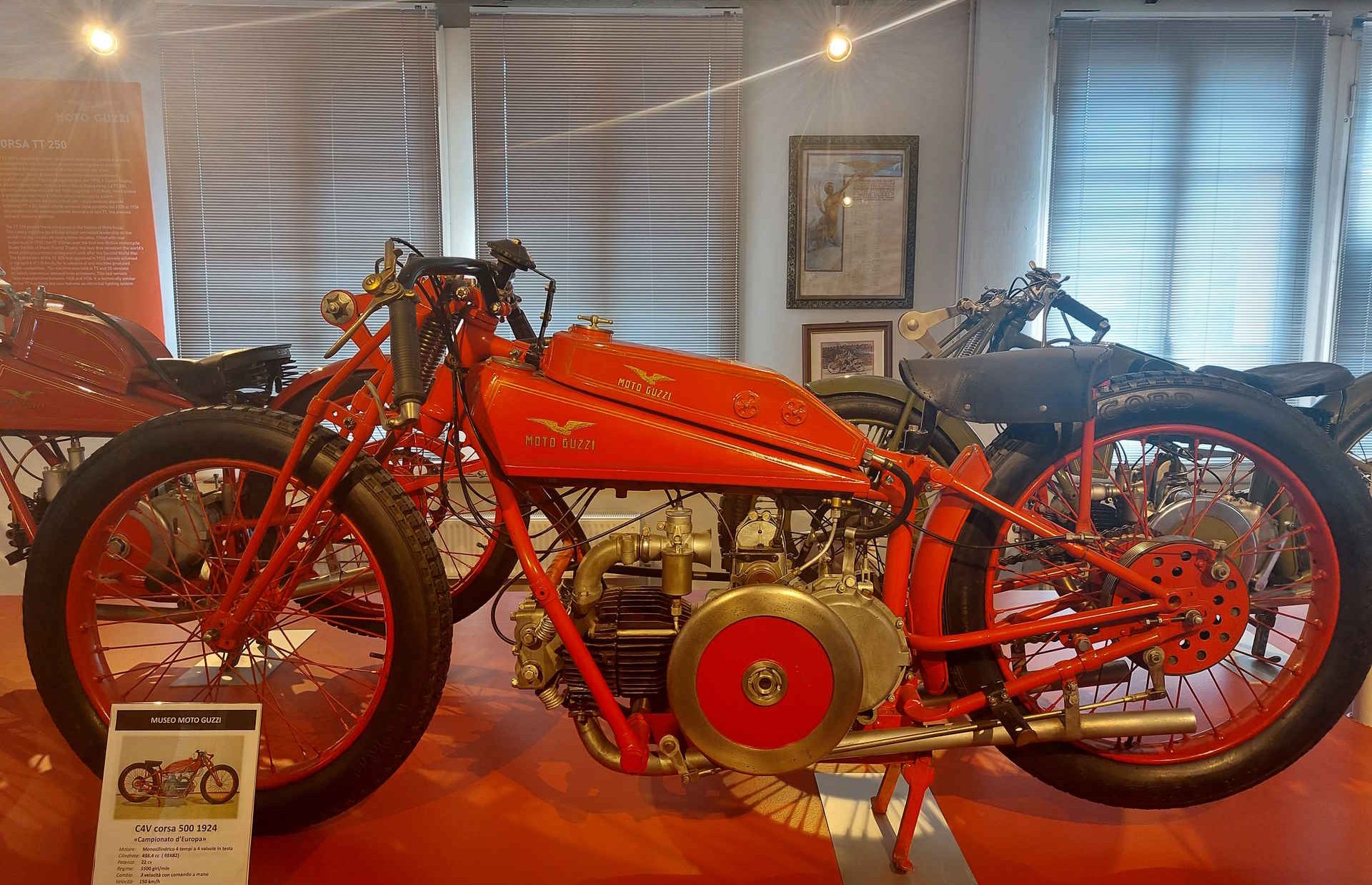Moto Guzzi Mandello Del Lario