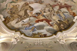 Napoli Chiesa dell'Ecce Homo al Cerriglio interno