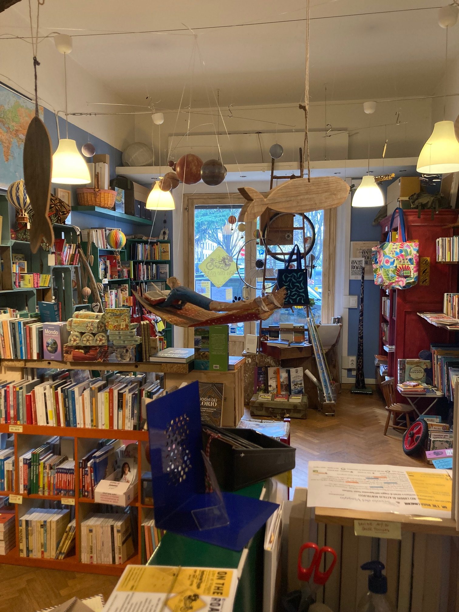 Libreria "On the road"