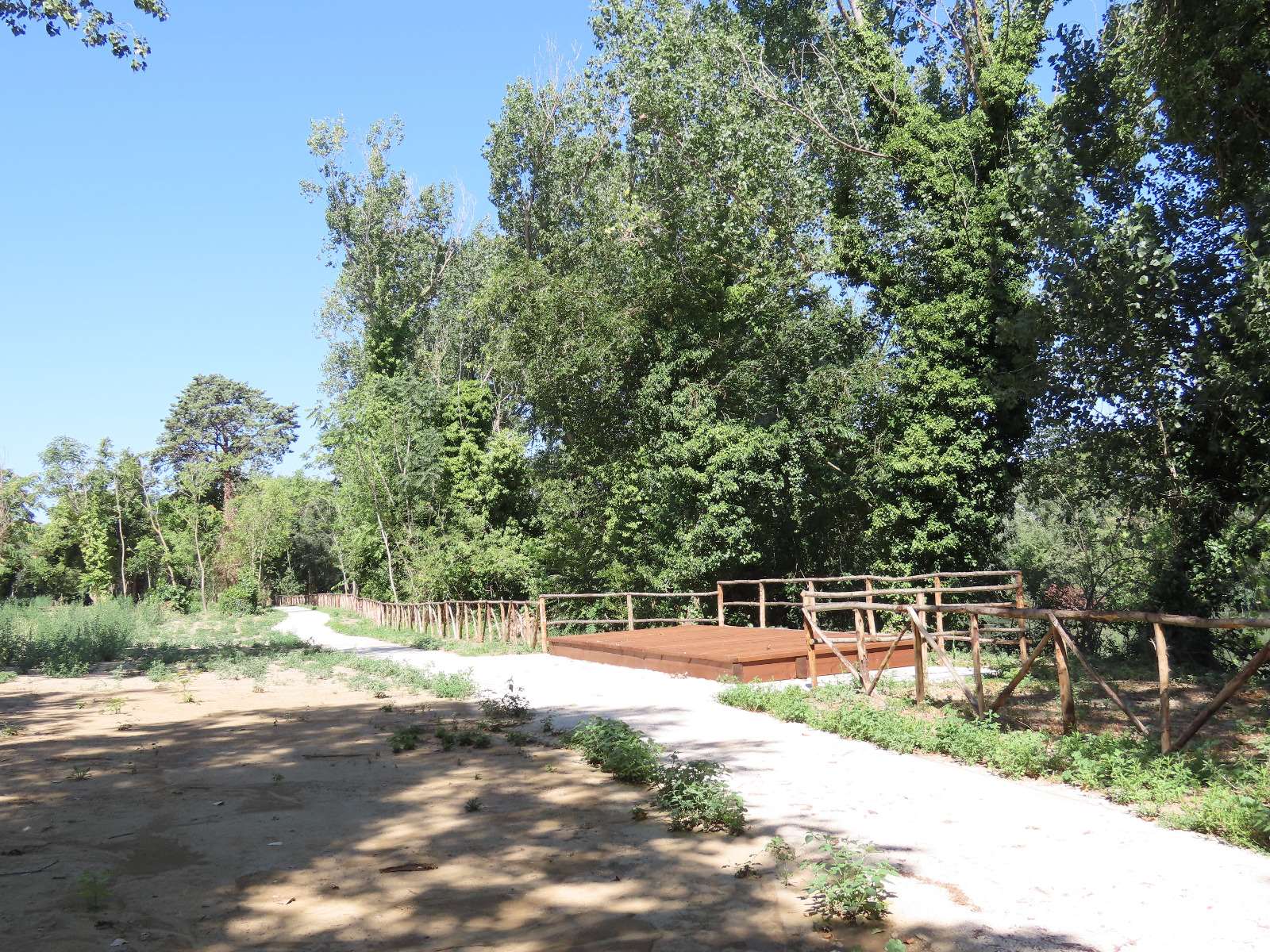 Parco d'affaccio dell'Acqua Acetosa