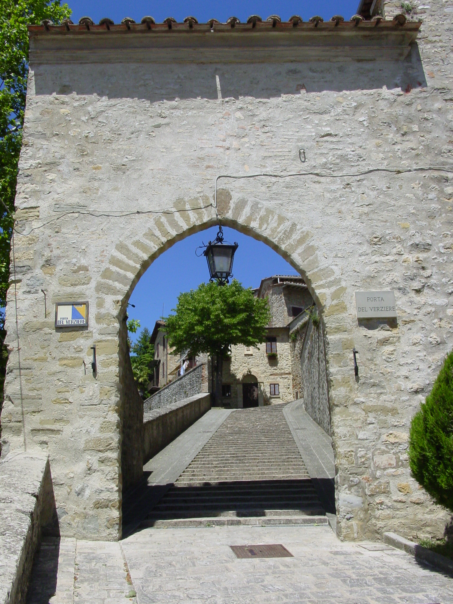 Porta Del Verziere.jpg