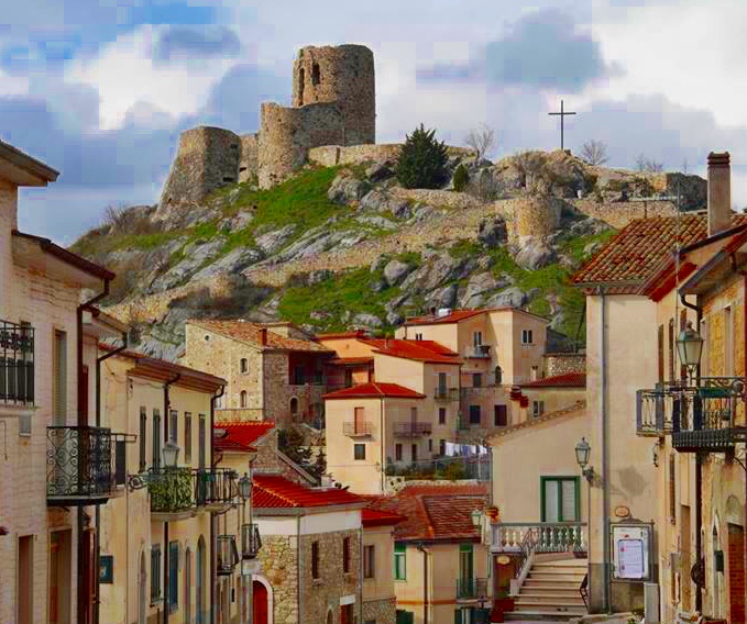 Rocca San Felice e castello