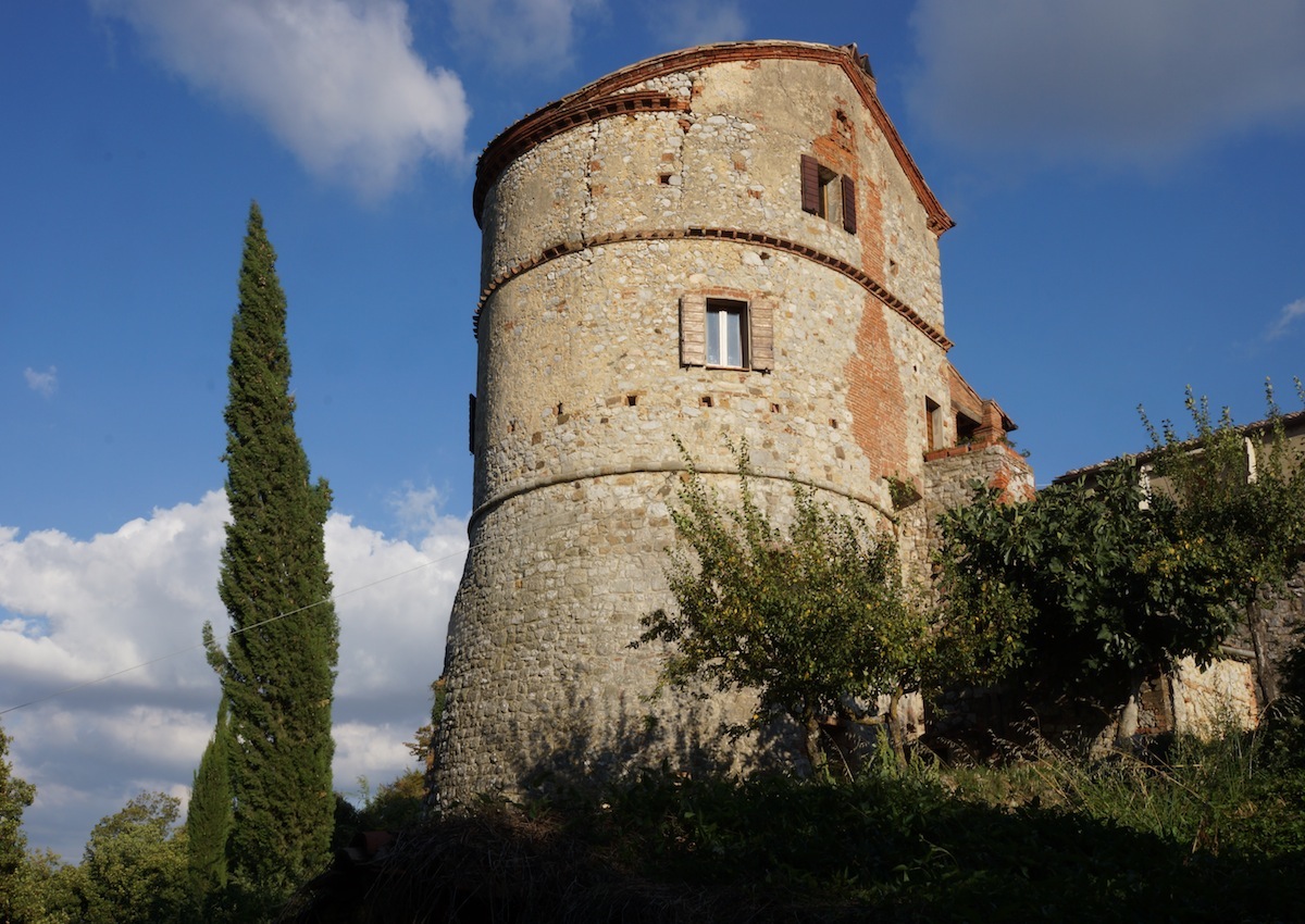Torre Moreschini.jpg