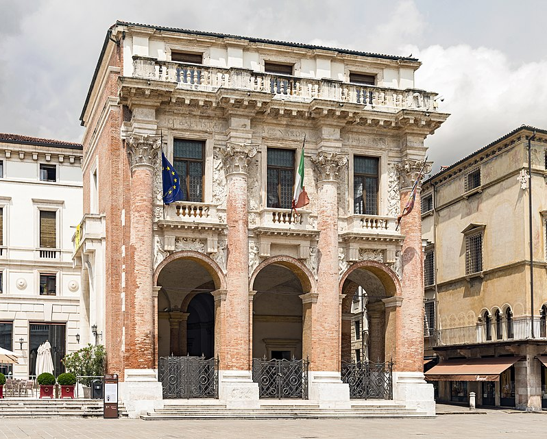 Vicenza - Palladio, Palazzo del Capitanio - ph. Didier Descouens wikipedia