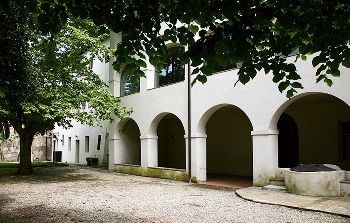 Istituto Pellegrini Camignani.jpg