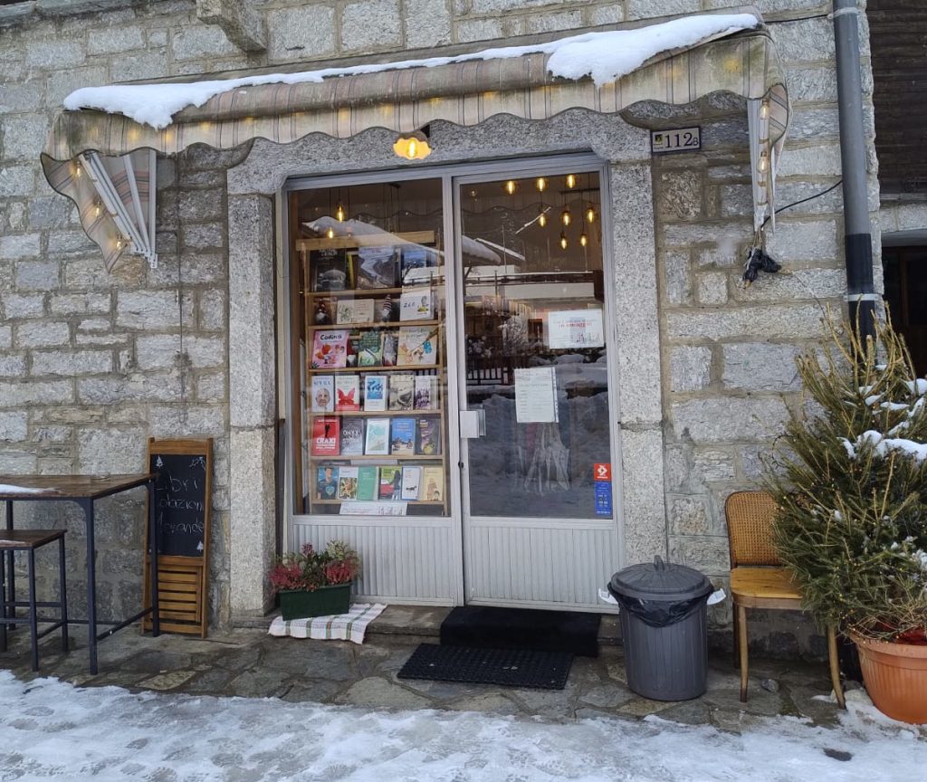 Macugnaga libreria il Parnaso del Rosa