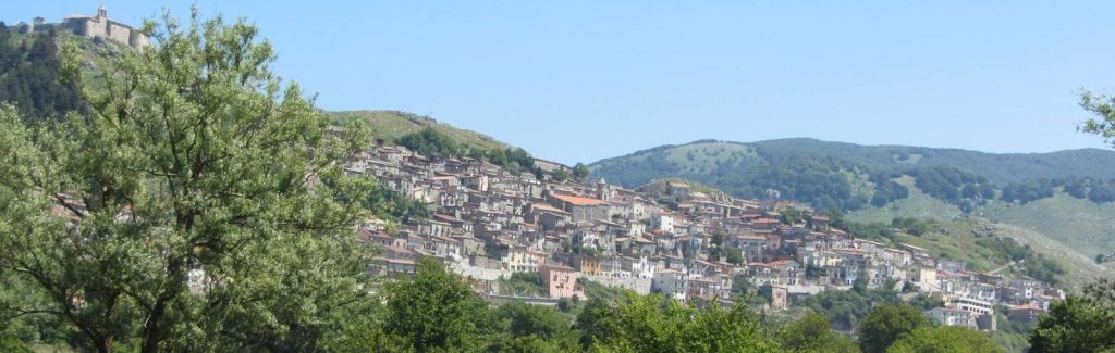 slider_Letino_veduta panoramica paese_lib TCI.JPG