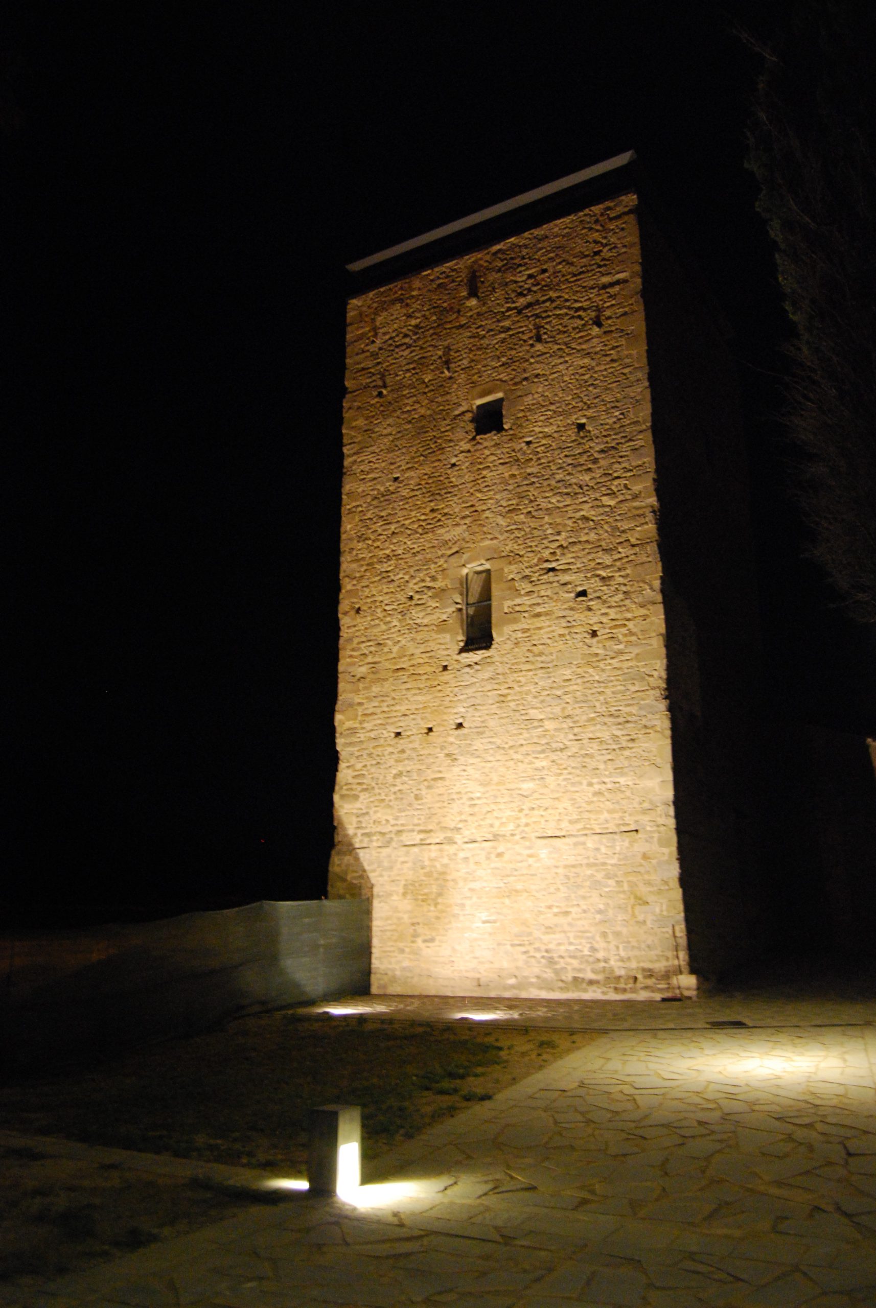Torre Portinari Portico Di Romagna.jpg